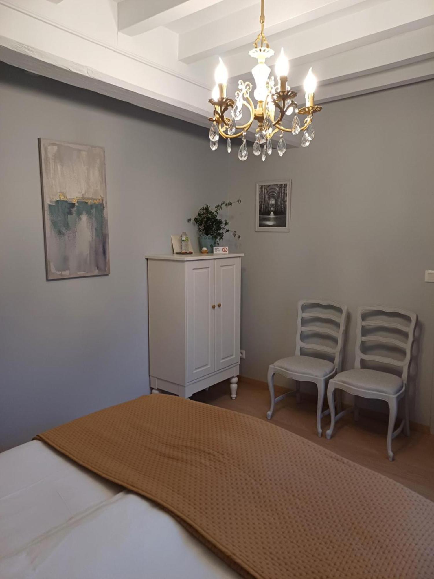 Montillot Le Repos Coquelicot B&B 외부 사진