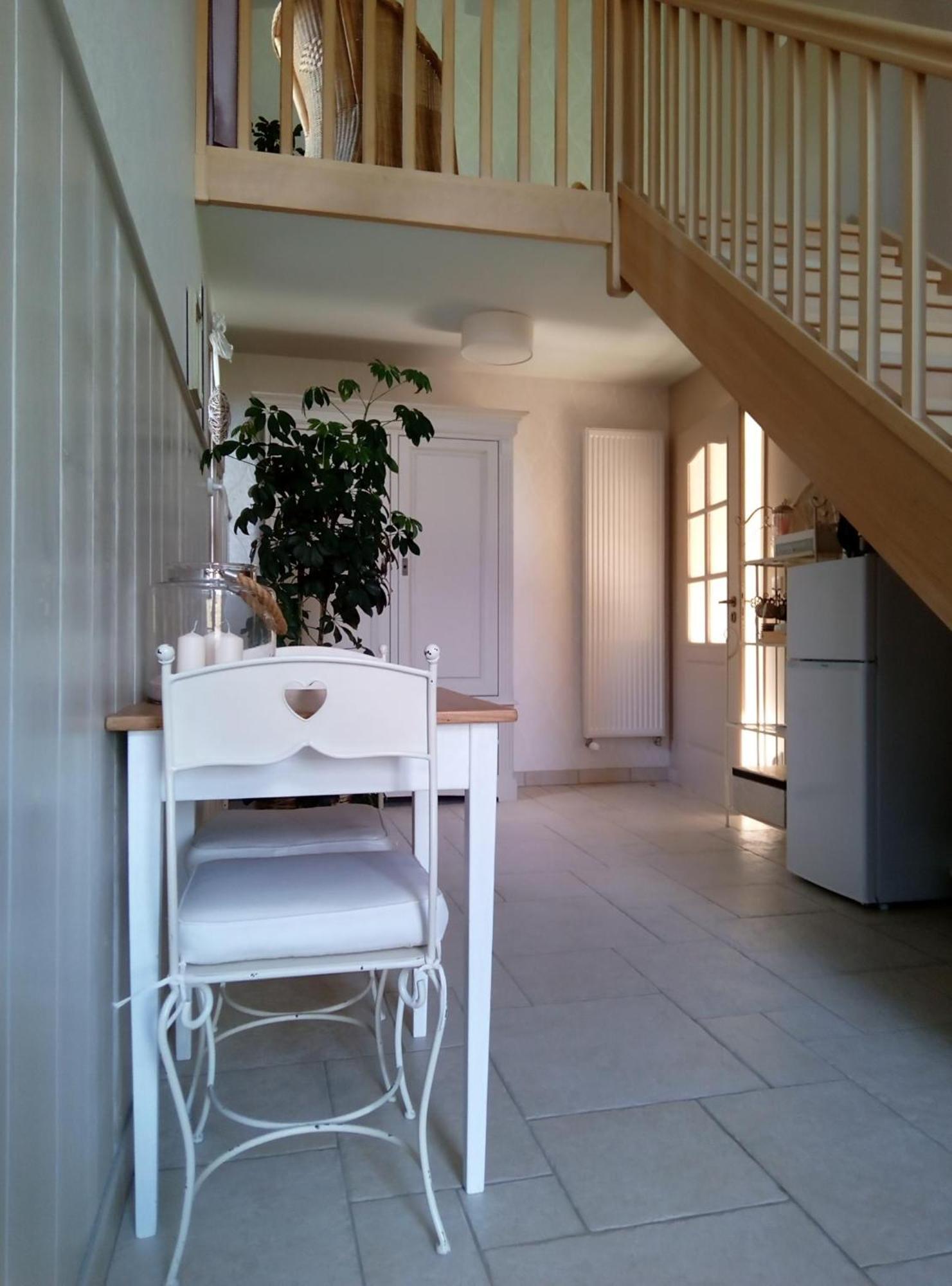 Montillot Le Repos Coquelicot B&B 외부 사진