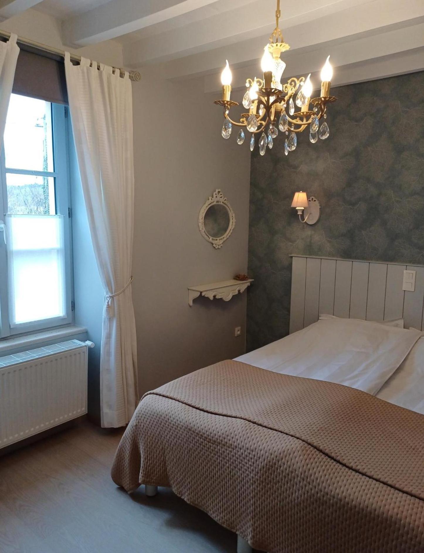 Montillot Le Repos Coquelicot B&B 외부 사진