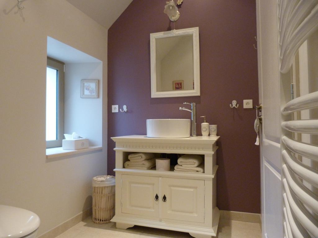 Montillot Le Repos Coquelicot B&B 객실 사진